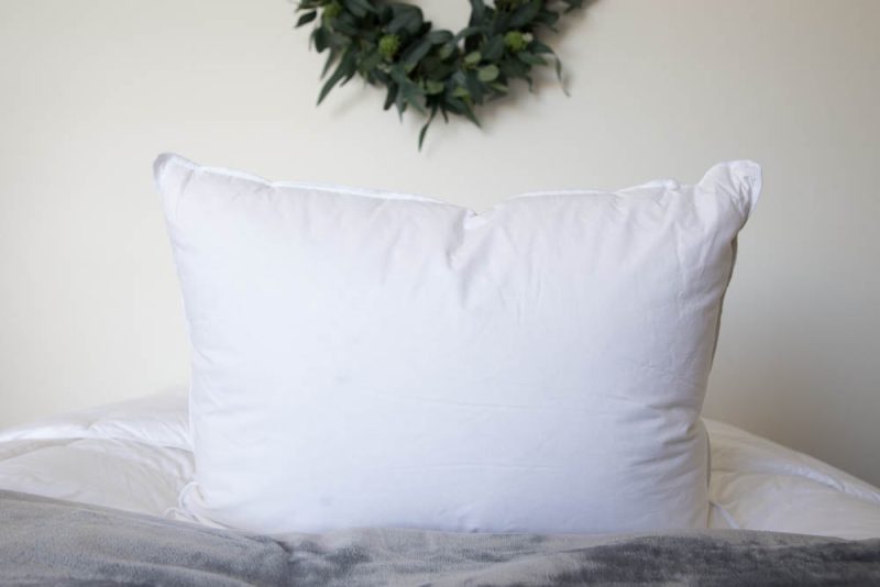 down etc firm fill luxury goose down pillow 40